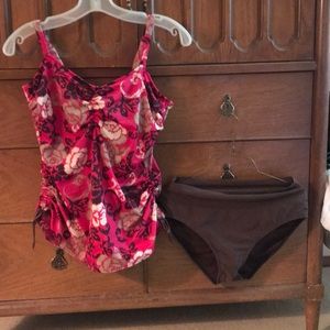 Tankini with 2 bottoms